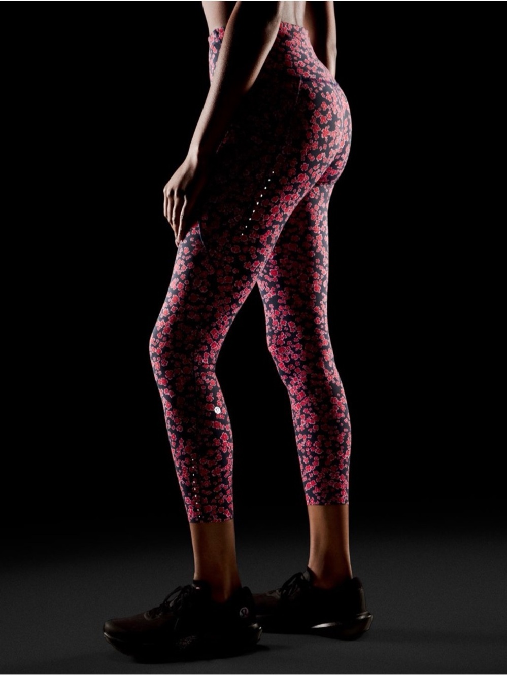 Lululemon - Fast and Free High Rise Tight 25” *Pockets - Size 2 - NWT